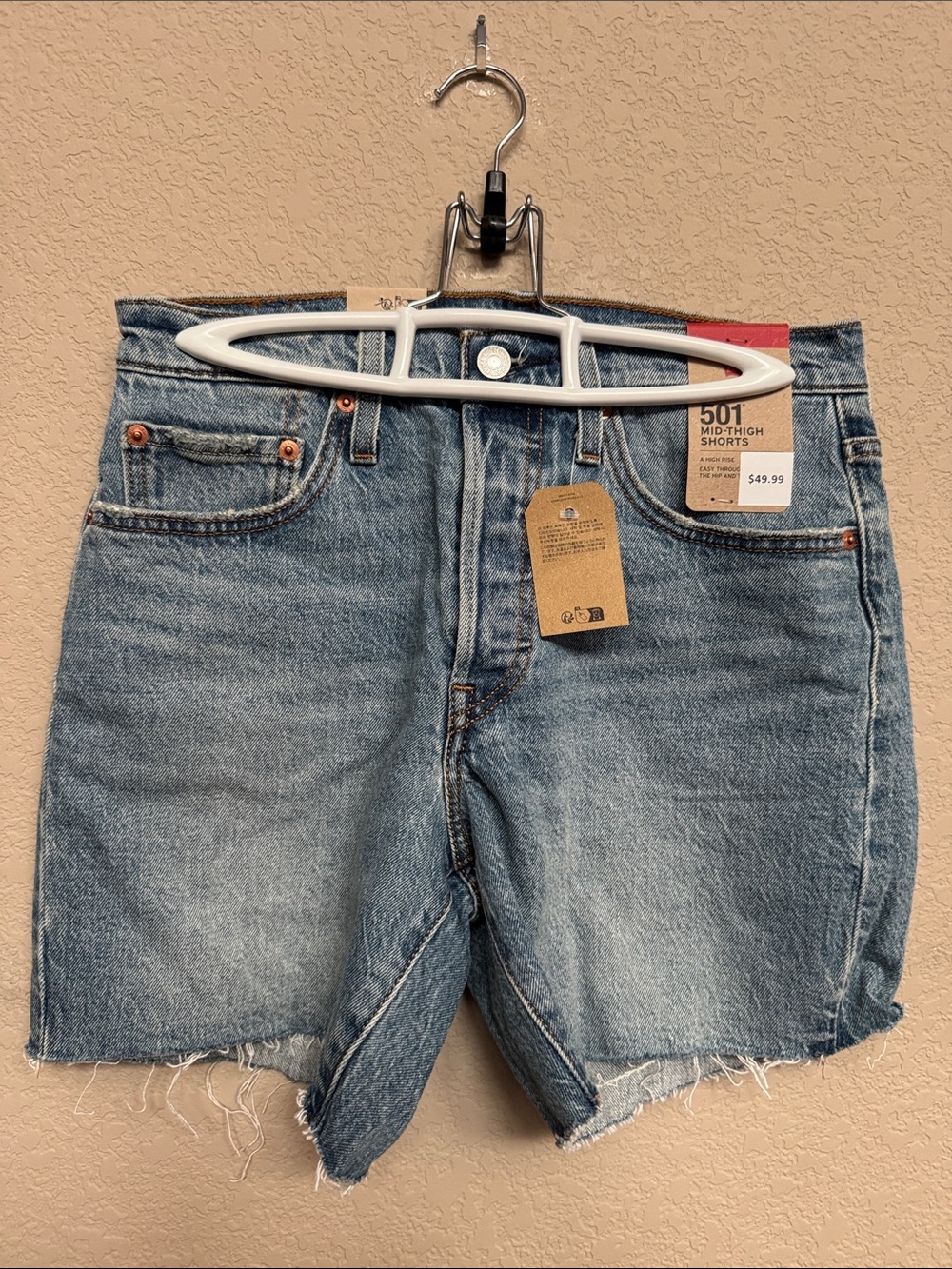 Levi’s 501 Mid-Thigh Denim Shorts Size 27 NWT